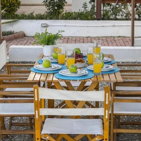 Your Beautiful Holiday With Majestic Sea Views, 1495 Вилла *